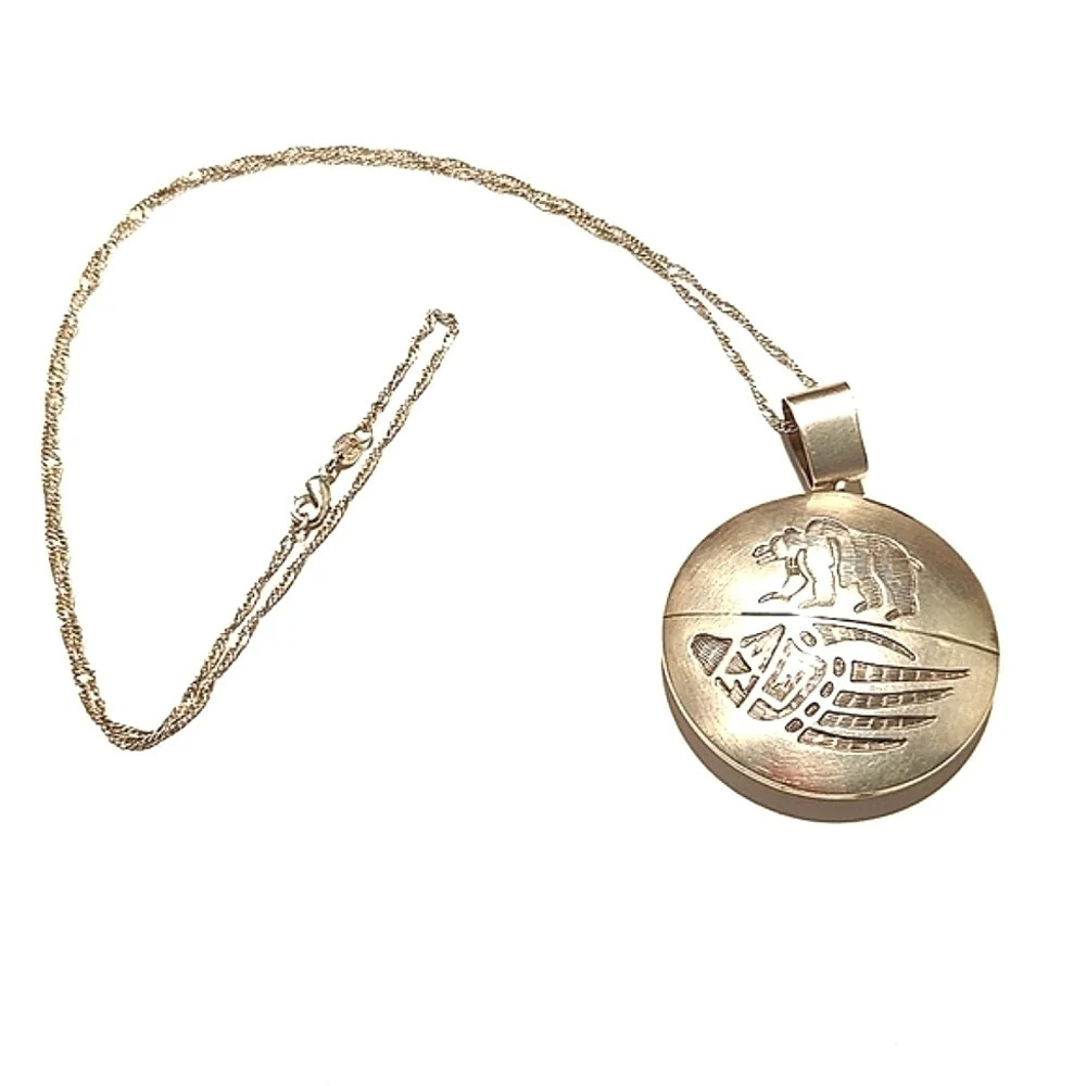 Vintage Navajo Sterling silver bear necklace